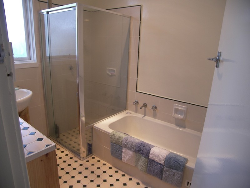 4 Williamson Road, Para Hills SA 5096