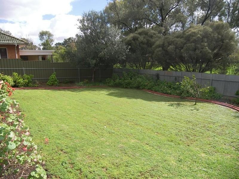 10 River Drive, Para Hills SA 5096