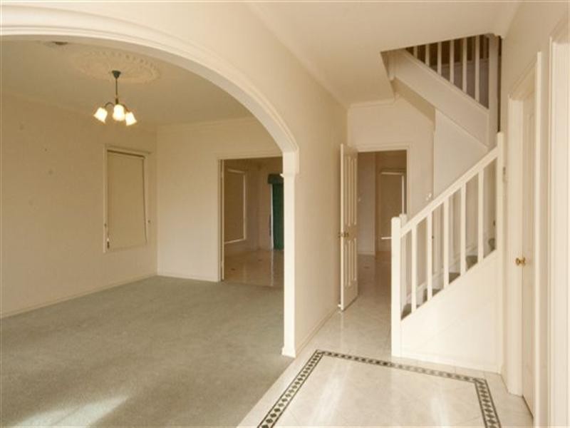 1 Waterview Crescent, Gulfview Heights SA 5096