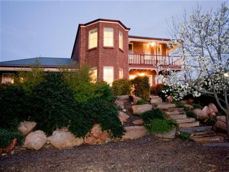 1 Waterview Crescent, Gulfview Heights SA 5096