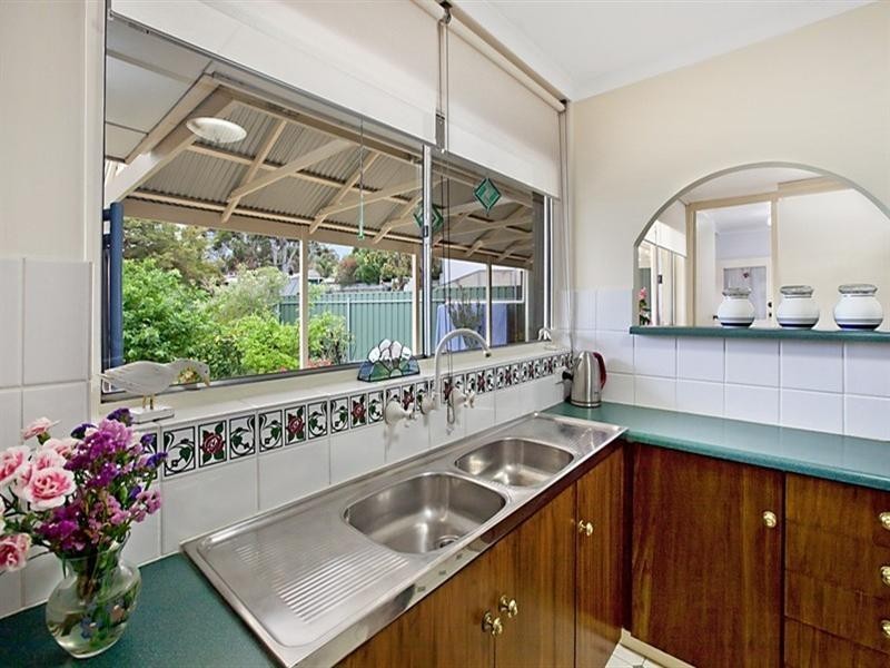 38 Wynn Vale Drive, Gulfview Heights SA 5096