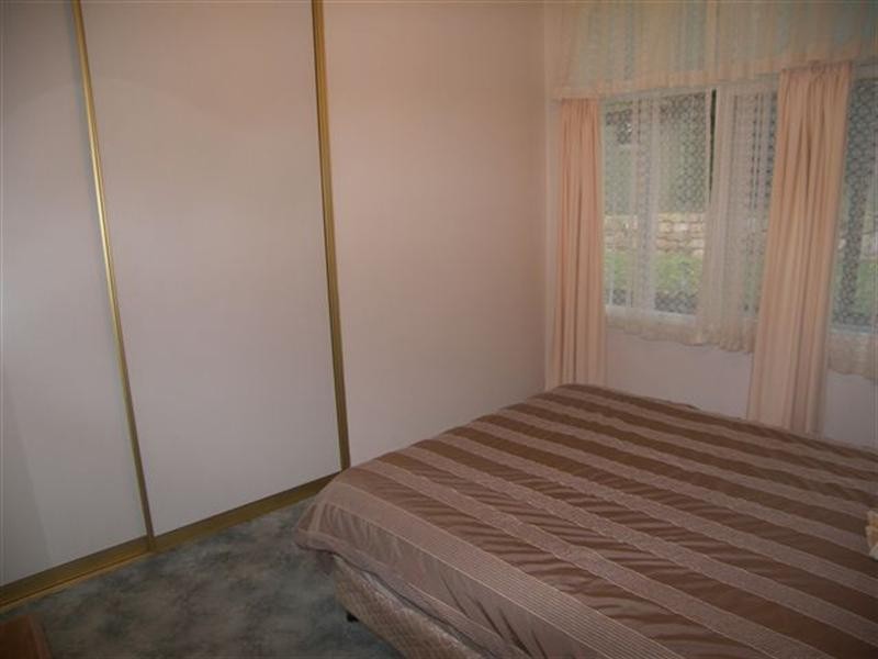 19 Gwender Terrace, Para Hills SA 5096