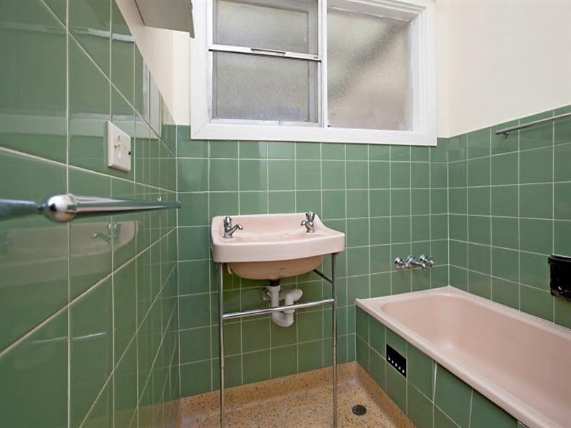 18 Garlick Road, Elizabeth Park SA 5113