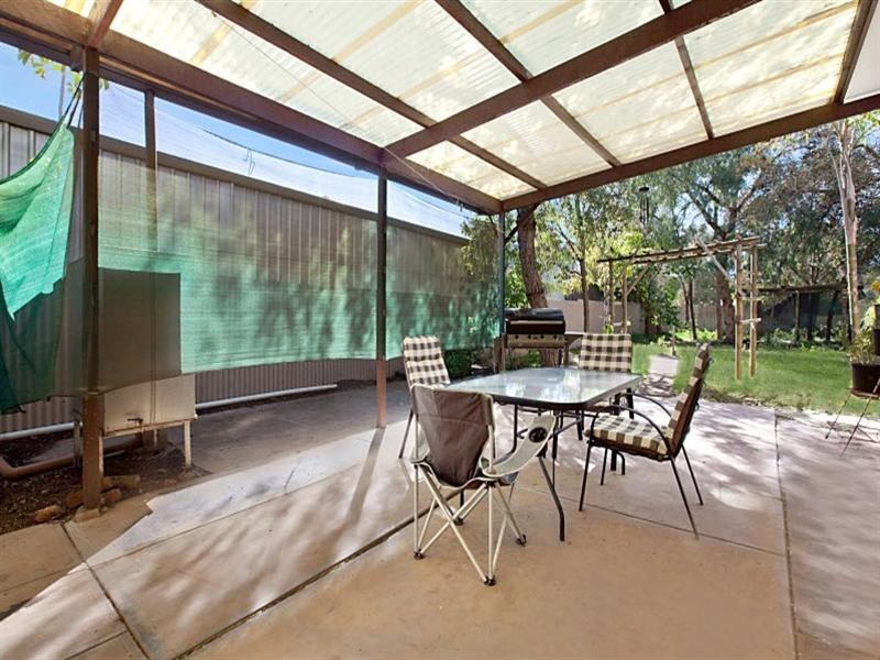 18 Garlick Road, Elizabeth Park SA 5113