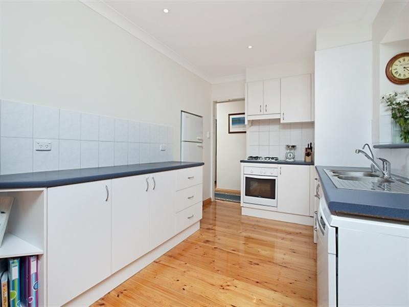 6 Gondola Grove, Para Hills SA 5096