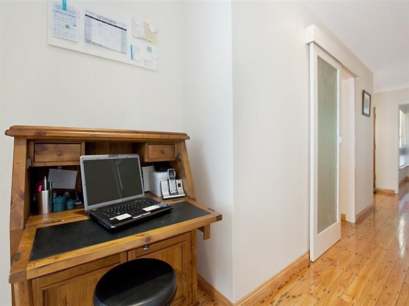 6 Gondola Grove, Para Hills SA 5096