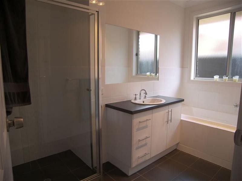 52 Wattlebird Drive, Burton SA 5110