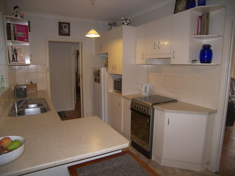 38 Todd Road, Para Hills SA 5096