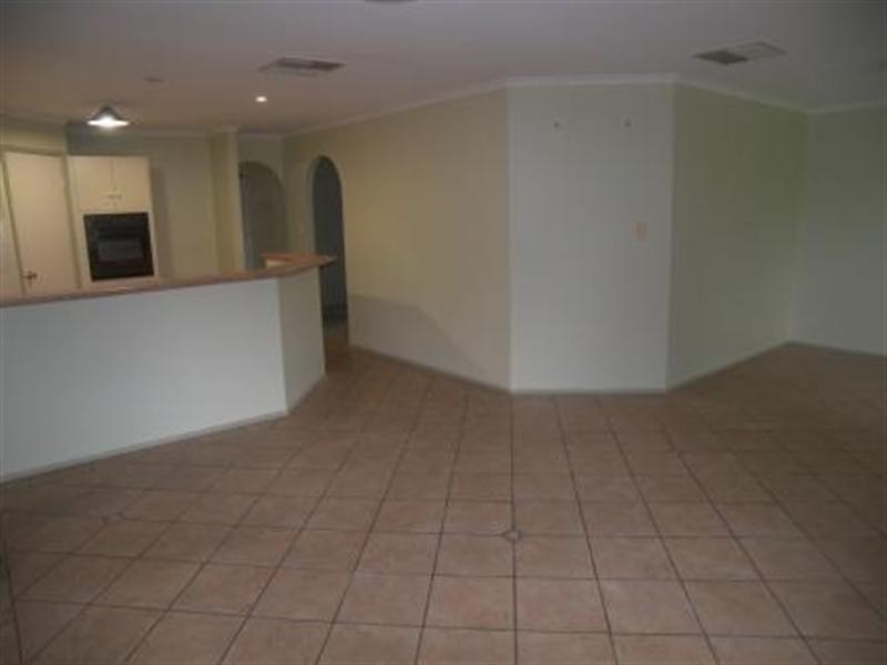 1 Matic Court, Hillbank SA 5112