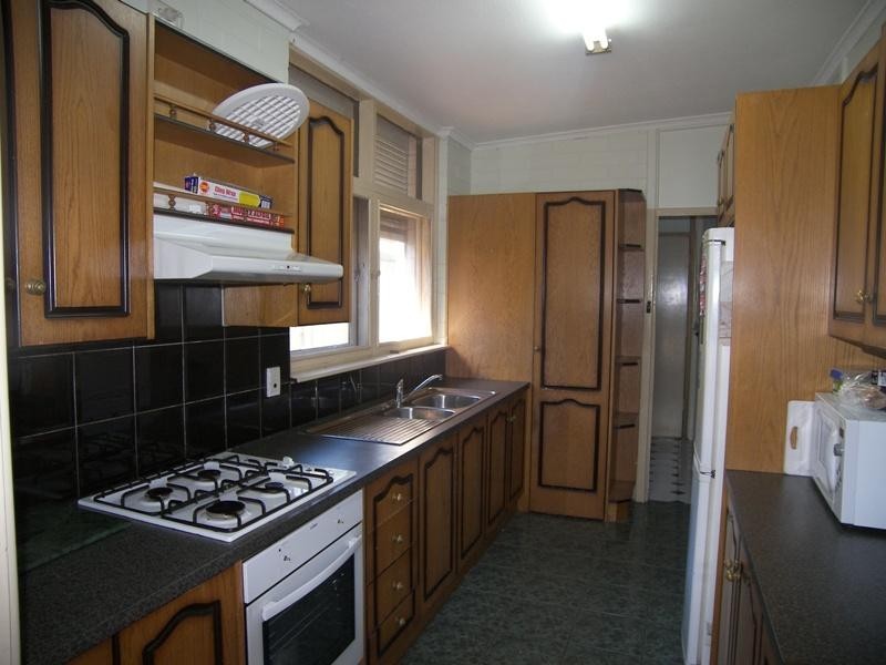 11 Harold Street, Para Hills SA 5096