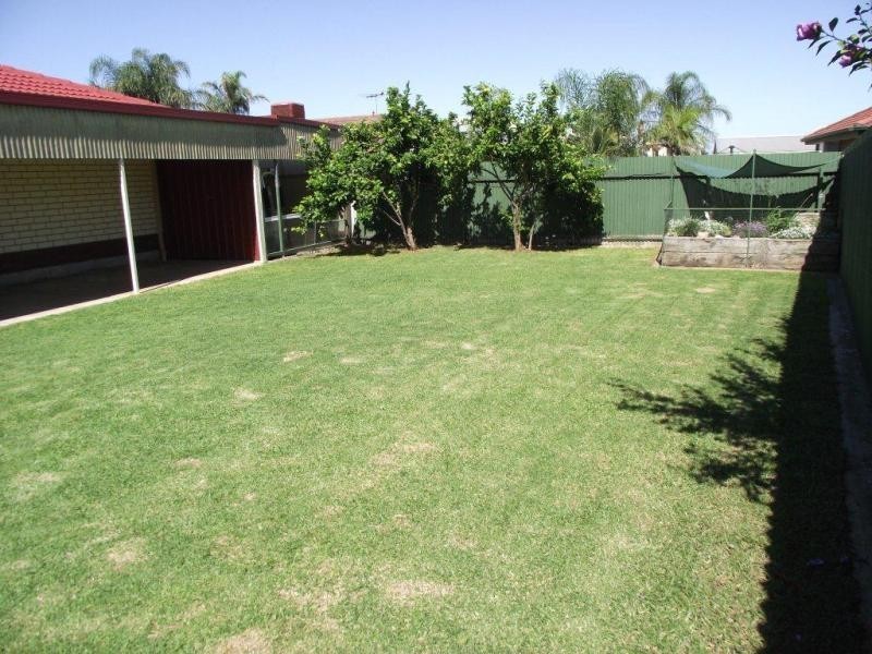 6 Nellie Street, Parafield Gardens SA 5107