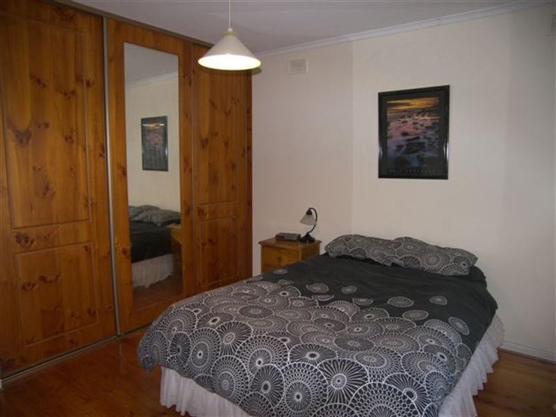 24 Billabong Road, Para Hills SA 5096