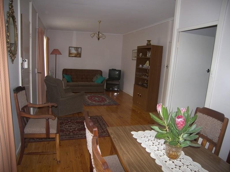 27 Lorna Road, Para Hills SA 5096