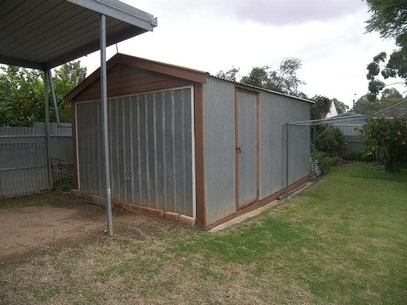 27 Lorna Road, Para Hills SA 5096