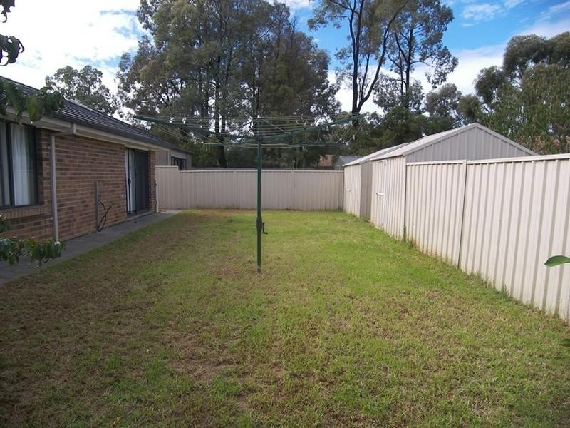 11 Kopoola Crescent, Gilles Plains SA 5086