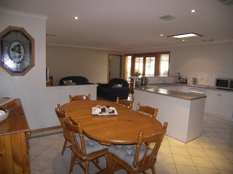 7 Caracas Crescent, Paralowie SA 5108