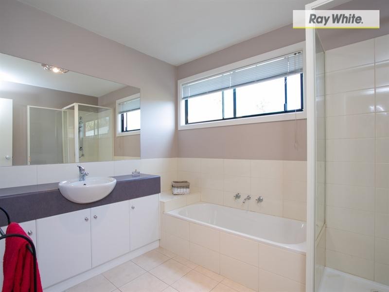 3 Greenhill Road, Rosebud VIC 3939