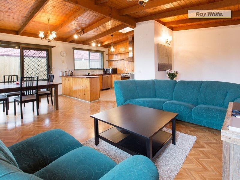 10 Carcoola Court, Rosebud VIC 3939