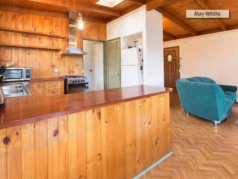 10 Carcoola Court, Rosebud VIC 3939