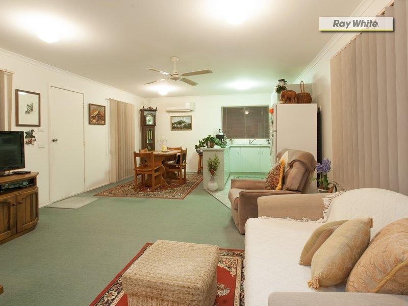 8 Fenton Avenue, Rosebud VIC 3939