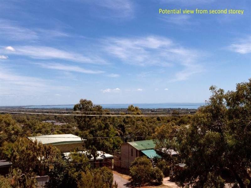 9 Nullawarre Avenue, Rosebud VIC 3939