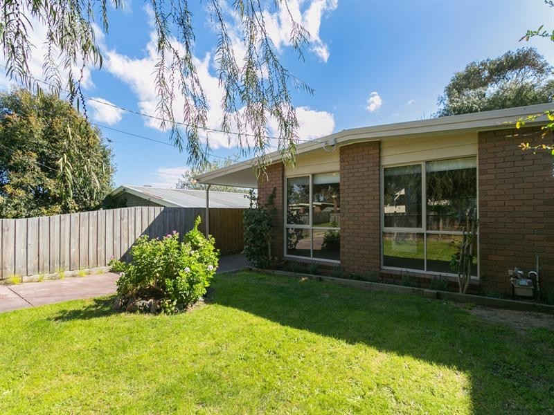 76 Second Avenue, Rosebud VIC 3939