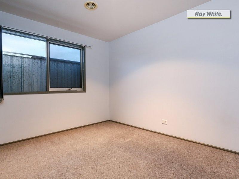 18 Golf Course Circle, Safety Beach VIC 3936