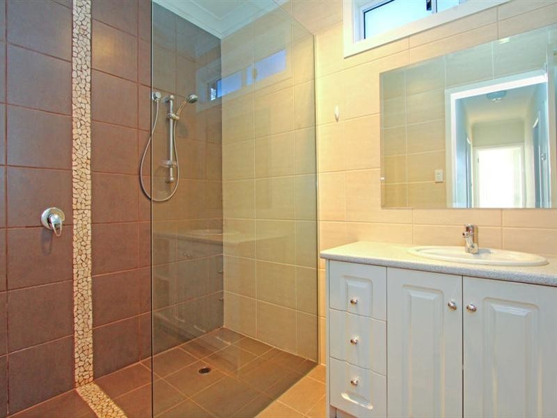 15 Cass Street, Rosebud VIC 3939