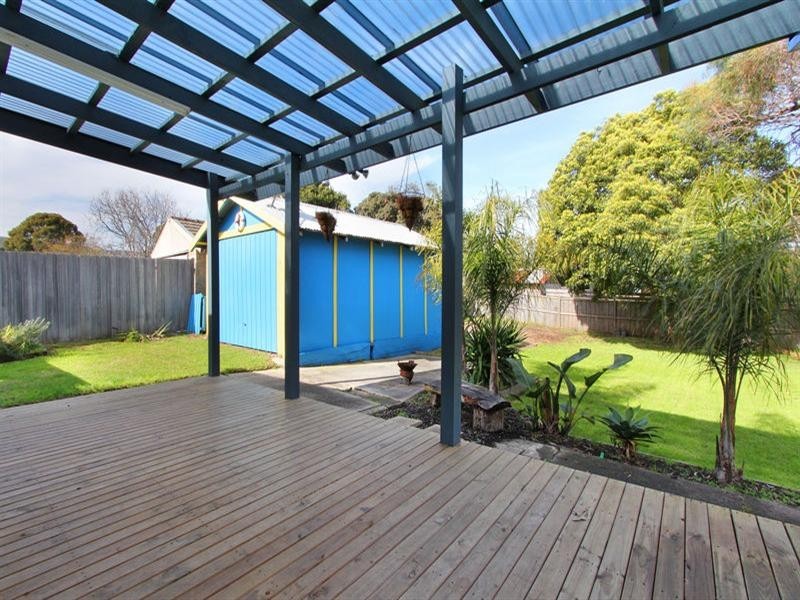 15 Cass Street, Rosebud VIC 3939