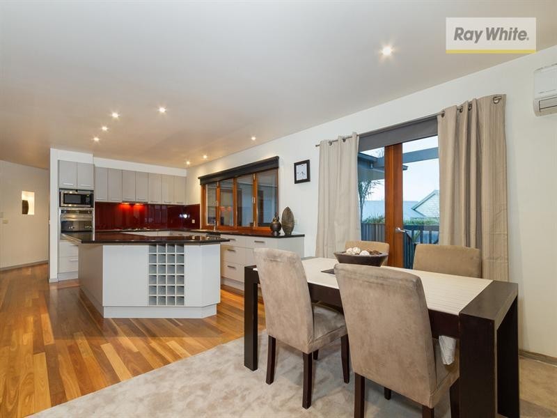 48 Warrain Avenue, Rosebud VIC 3939