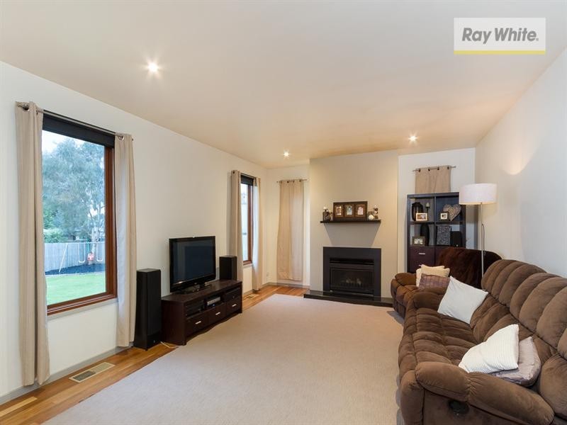 48 Warrain Avenue, Rosebud VIC 3939