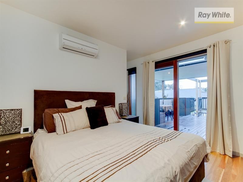 48 Warrain Avenue, Rosebud VIC 3939