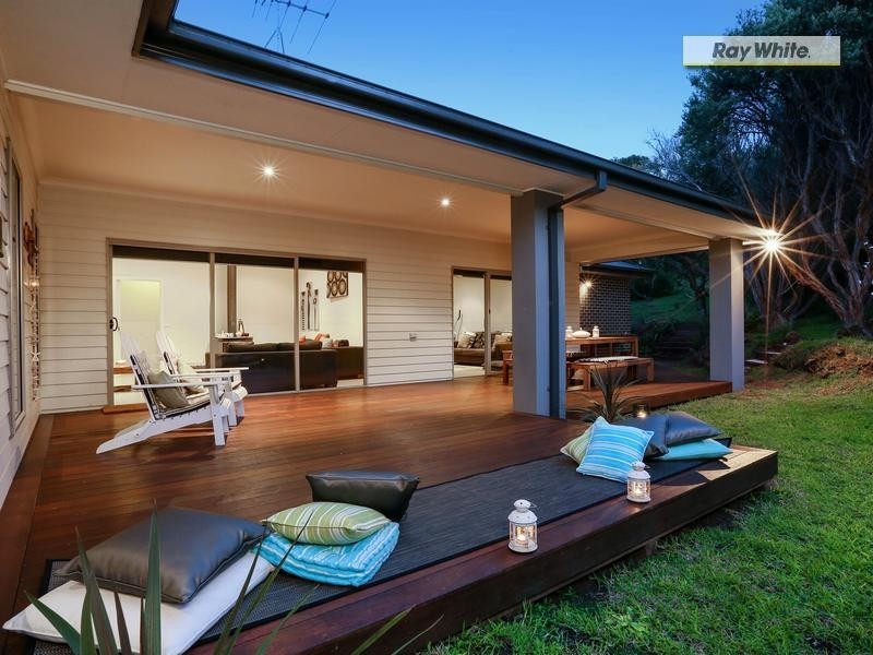 2 Inglis Court, Cape Schanck VIC 3939