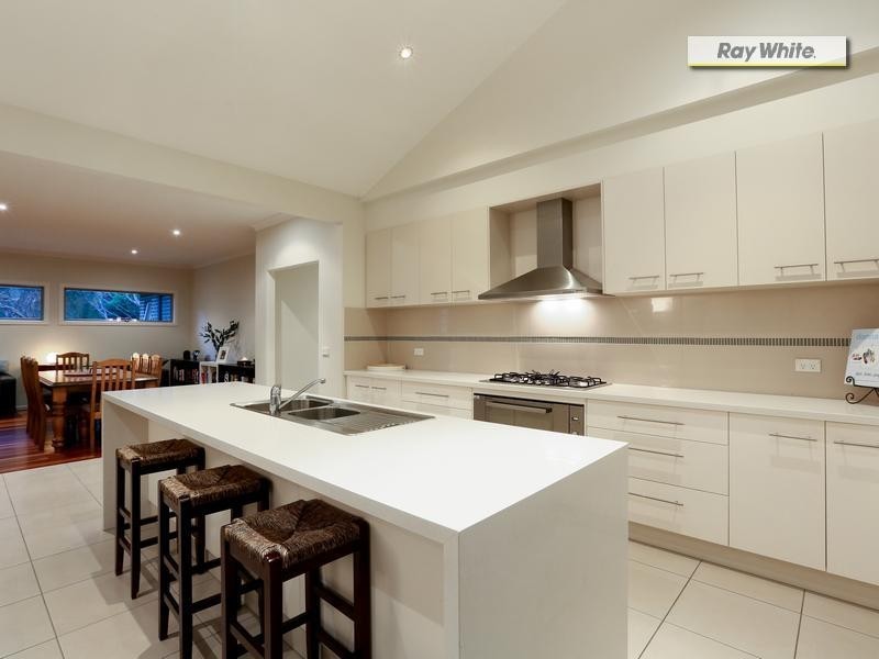 2 Inglis Court, Cape Schanck VIC 3939