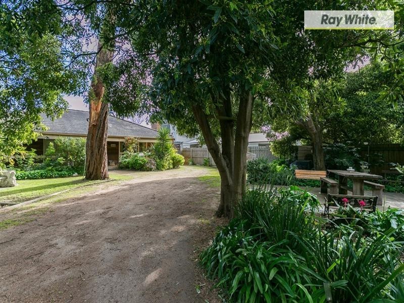 54 Armstrong Road, Mccrae VIC 3938