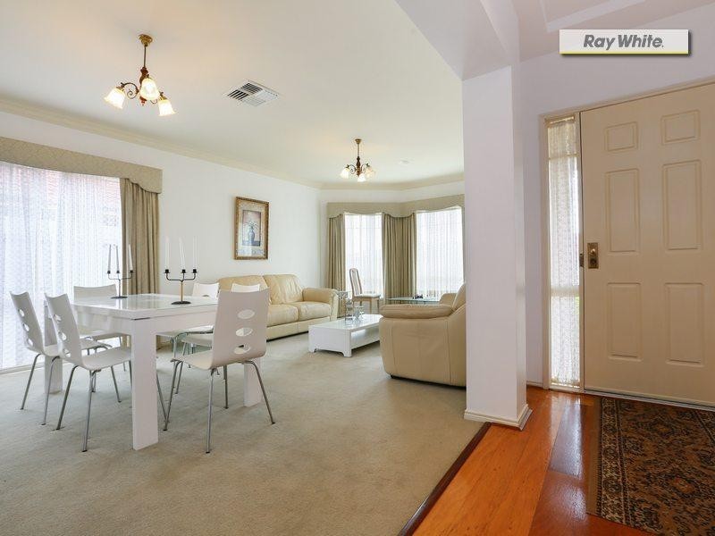 9 Seascape Place, Safety Beach VIC 3936