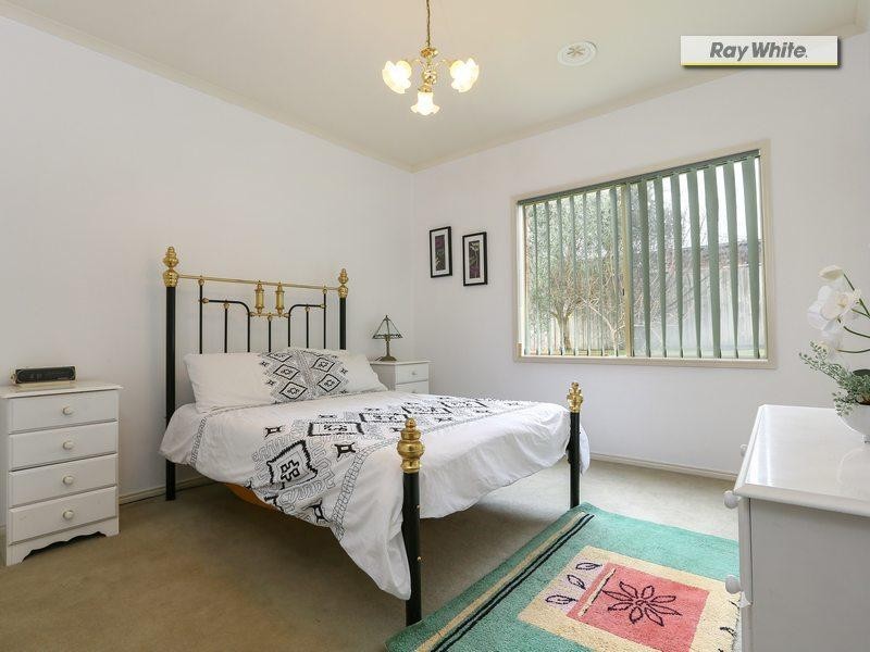 9 Seascape Place, Safety Beach VIC 3936