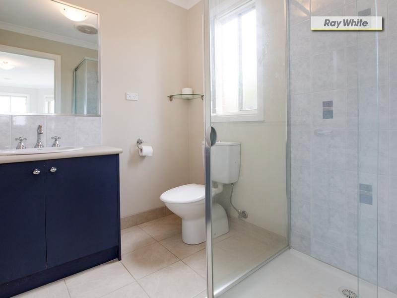 15 Josie Place, Rosebud VIC 3939