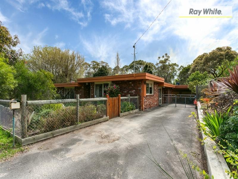 153 Elizabeth Drive, Rosebud VIC 3939
