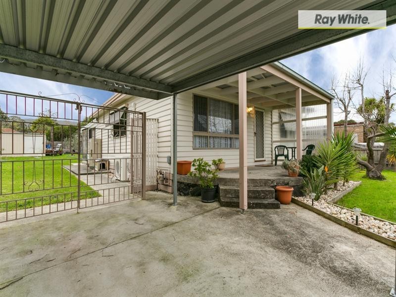 13 Sunhill Avenue, Mccrae VIC 3938