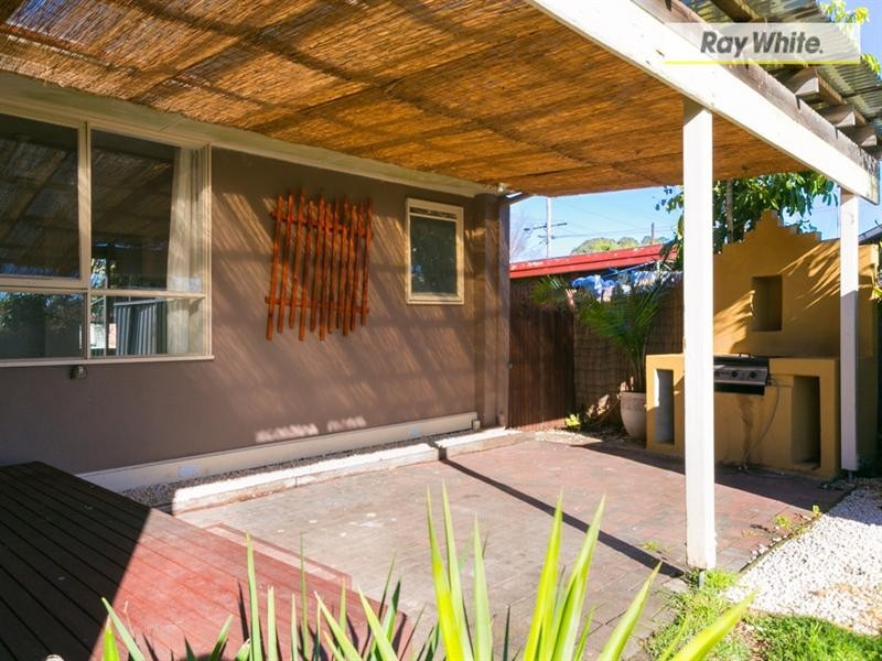 8 Illaroo Street, Rosebud West VIC 3940