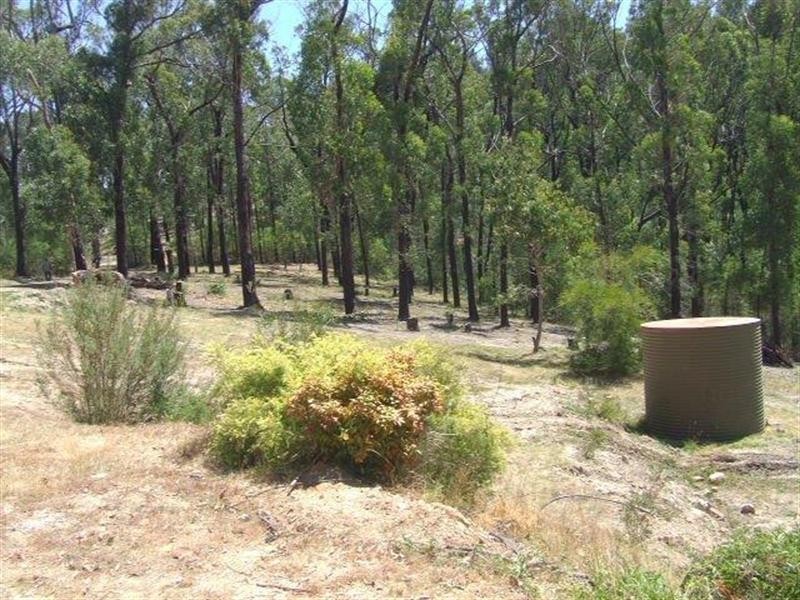 145 Ainsworth Road, Chum Creek VIC 3777