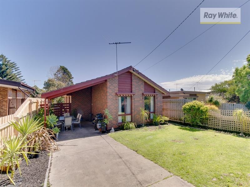 170 Eighth Avenue, Rosebud VIC 3939