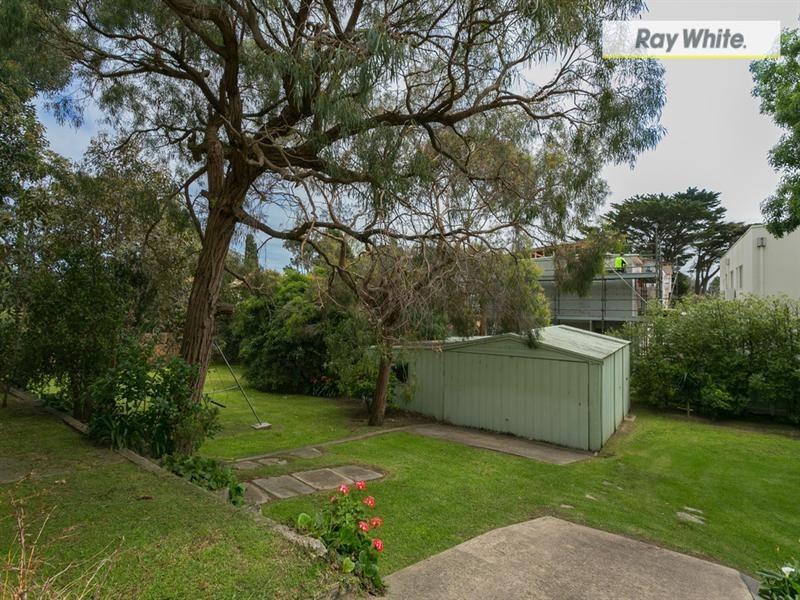 20 Burrell Street, Mccrae VIC 3938