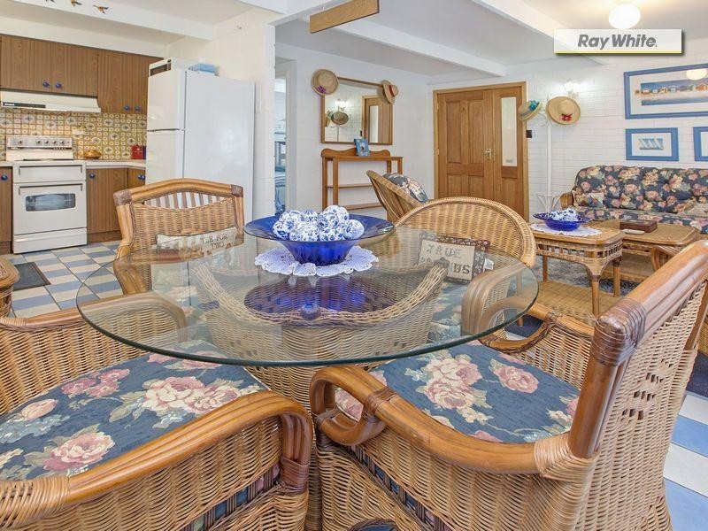 189 Seventh Avenue, Rosebud VIC 3939