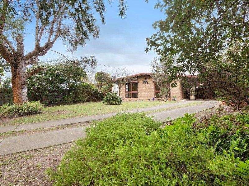 42 Warranilla Avenue, Rosebud VIC 3939