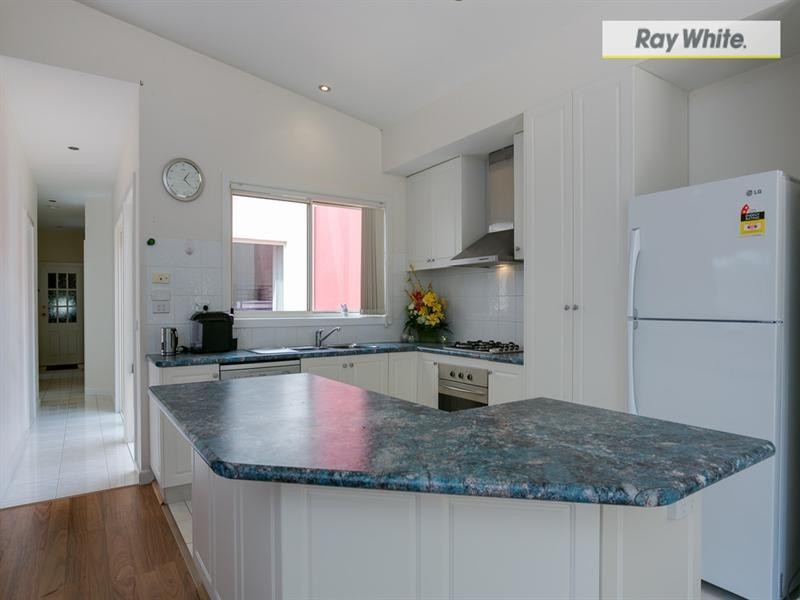 38 Third Avenue, Rosebud VIC 3939