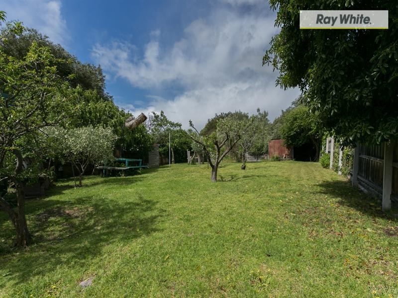 19 Potton Avenue, Rosebud VIC 3939