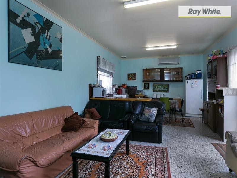 19 Potton Avenue, Rosebud VIC 3939