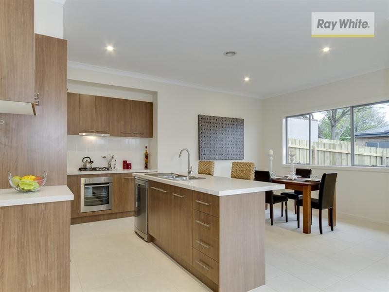 1/12 Thomas Street, Rosebud VIC 3939